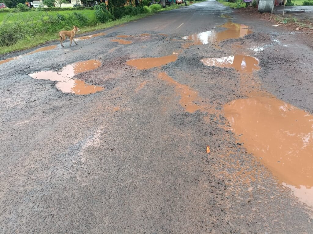 Sangmeshwer-Devrukh-Sakharapa Road